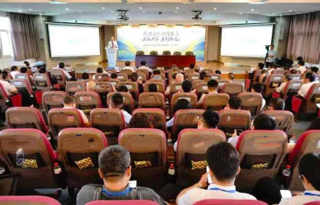 大禹電氣受邀參加陜鼓集團2025供給側(cè)戰(zhàn)略合作峰會——感恩合作、轉(zhuǎn)型發(fā)展、共贏共享、直到永遠